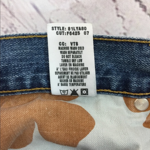 Lucky Brand Easy Ride Boot Jean Size 6/28 Button - Picture 6 of 8